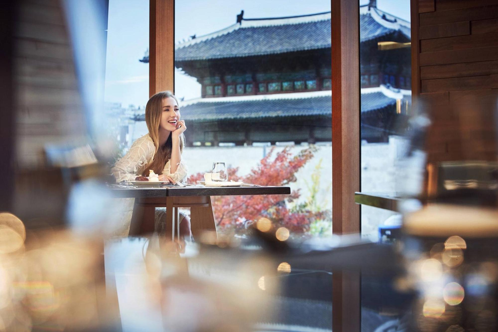เจดับบลิว แมริออท ดงแดมุน สแควร์ โซล Hotel ภายนอก รูปภาพ